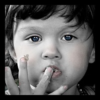 6x8 Ellas fingers-BnWwTint